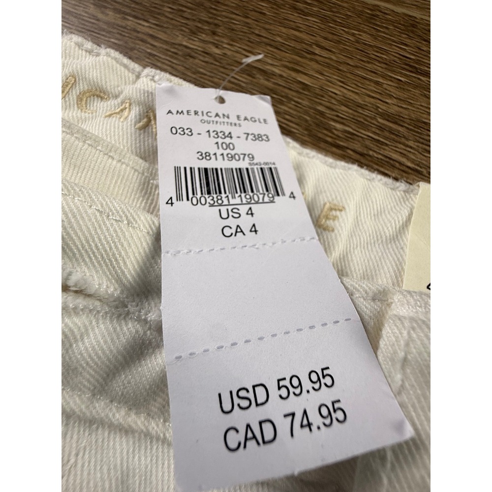American Eagle Highest Rise Baggy Shorts White Distressed Denim Size 4 27W NEW - Picture 8 of 13